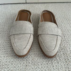 Target Universal Thread women’s loafer - size 6